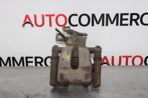 Used Rear brake calliper, right Renault Megane II CC (EM) 1.6 16V Price € 30,00 Margin scheme offered by Autocommerce
