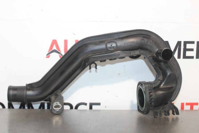 Gebrauchte Intercooler Rohr Renault Clio III Estate/Grandtour (KR) 1.2 16V TCe Preis auf Anfrage angeboten von Autocommerce