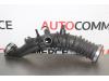Air intake hose from a Renault Clio III Estate/Grandtour (KR) 1.2 16V TCe 2011
