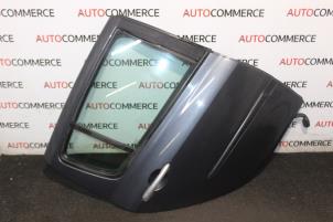 Used Rear door 4-door, right Renault Clio III (BR/CR) 1.2 16V 75 Price on request offered by Autocommerce