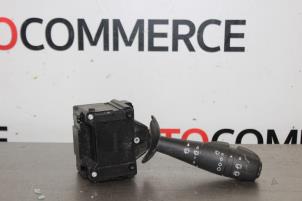 Used Wiper switch Renault Clio IV Estate/Grandtour (7R) 1.5 Energy dCi 75 FAP Price on request offered by Autocommerce