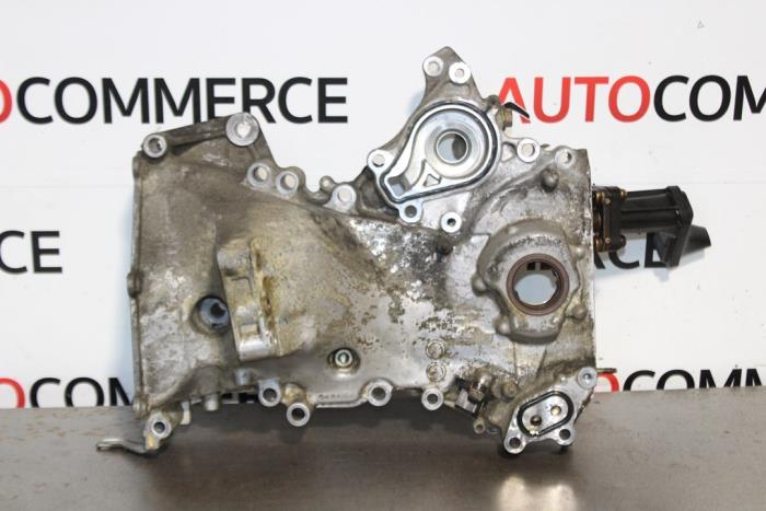 Usagé Couvercle de distribution Peugeot 107 1.0 12V Prix € 75,00 Règlement à la marge proposé par Autocommerce