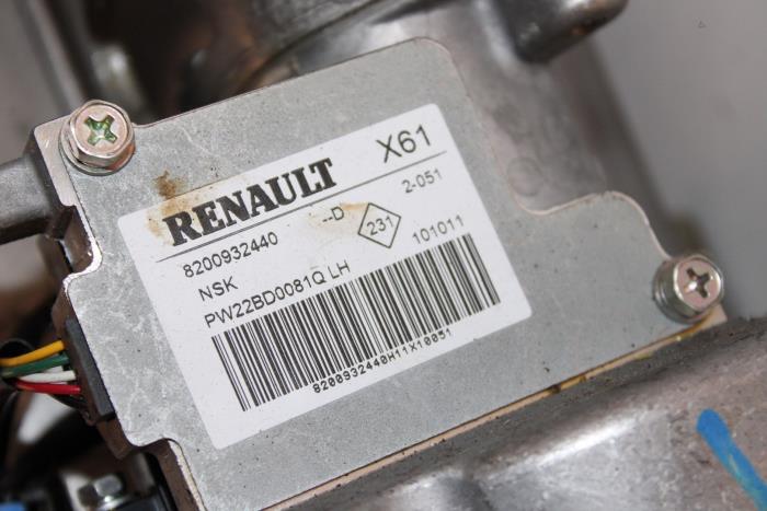 Caja de columna de dirección de un Renault Kangoo Be Bop (KW) 1.5 dCi 90 FAP 2011