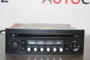 Usados Radio Peugeot 207 SW (WE/WU) 1.6 16V Precio € 30,00 Norma de margen ofrecido por Autocommerce