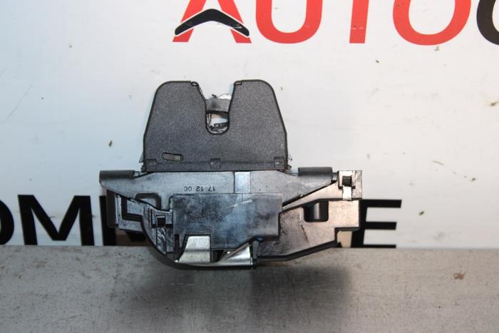 Tailgate Lock Mechanism Citroen C4 Grand Picasso 9671153780 Tailgate Lock Mechanism Citroen C4 Grand Picasso 9671153780