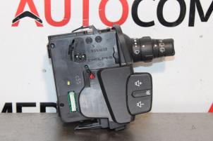 Used Wiper switch Renault Clio Price on request offered by Autocommerce