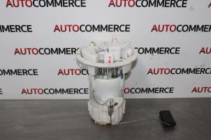 Used Petrol pump Citroen C4 Cactus (0B/0P) 1.2 PureTech 82 12V Price € 35,00 Margin scheme offered by Autocommerce