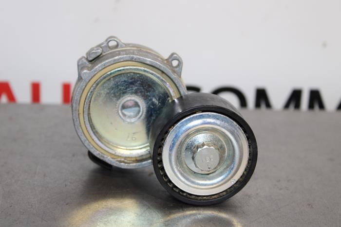 Usados Rodillo tensor correa múltiple Citroen C3 (SX/SW) 1.2 Vti 12V PureTech 82 Van Precio € 15,00 Norma de margen ofrecido por Autocommerce