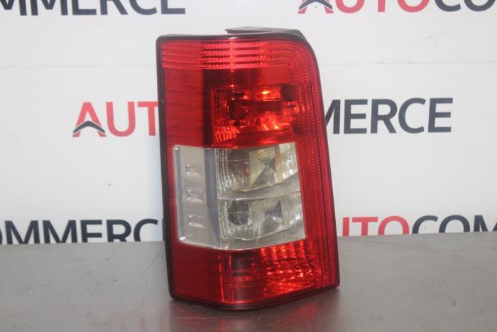 Taillight, left from a Peugeot Partner Combispace 1.6 16V 2007