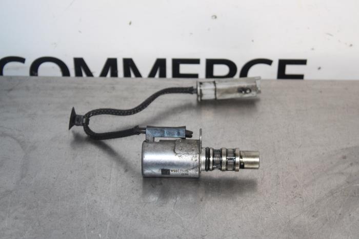 Begagnade Kamaxelsensor Peugeot 3008 II (M4/MC/MJ/MR) 1.5 BlueHDi 130 Pris € 75,00 Marginaltabell erbjuds av Autocommerce