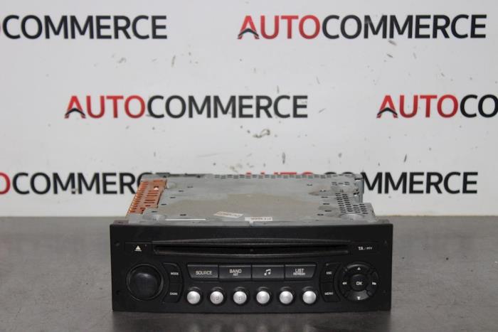 Begagnade Radio Peugeot 207 SW (WE/WU) 1.4 Pris € 30,00 Marginaltabell erbjuds av Autocommerce