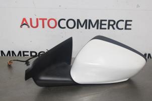 Used Wing mirror, left Citroen C4 Cactus (0B/0P) 1.2 PureTech 82 12V Price on request offered by Autocommerce