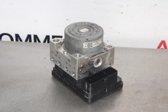 Begagnade ABS-pump Citroen C3 (SC) 1.0 Vti 68 12V Pris € 70,00 Marginaltabell erbjuds av Autocommerce