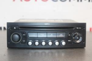 Usados Radio Citroen C3 Picasso (SH) 1.6 HDi 16V 90 Precio € 40,00 Norma de margen ofrecido por Autocommerce