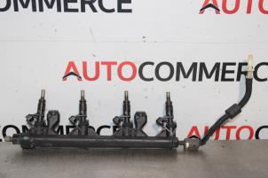 Used Fuel injector nozzle Peugeot 207 CC (WB) 1.6 16V Price € 50,00 Margin scheme offered by Autocommerce
