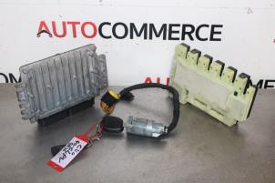 Used Engine management computer Renault Clio II (BB/CB) 1.4 Price € 200,00 Margin scheme offered by Autocommerce