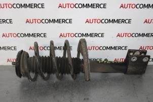 Gebrauchte Stoßdämpfer links vorne Peugeot 307 Break (3E) 1.6 16V Preis auf Anfrage angeboten von Autocommerce