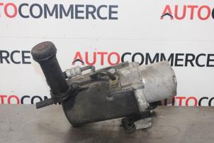 Used Power steering pump Peugeot 307 Break (3E) 1.6 16V Price on request offered by Autocommerce