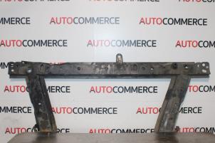 Used Radiator bar Renault Clio III (SR) 1.5 dCi 70 Price € 70,00 Margin scheme offered by Autocommerce