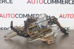 Used Steering column housing Renault Clio III (SR) 1.5 dCi 70 Price on request offered by Autocommerce