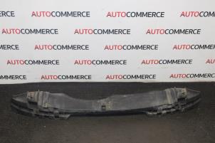Used Rear bumper frame Renault Clio III (SR) 1.5 dCi 70 Price on request offered by Autocommerce