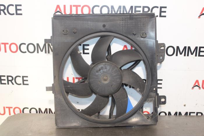 Cooling fans from a Citroën C4 Cactus (0B/0P)  2015