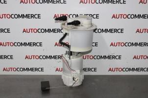 Usados Bomba eléctrica de combustible Peugeot 107 1.0 12V Precio € 50,00 Norma de margen ofrecido por Autocommerce