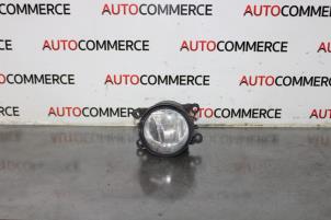 Used Fog light, front right Peugeot 307 SW (3H) 2.0 HDi 135 16V FAP Price € 10,00 Margin scheme offered by Autocommerce