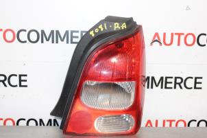 Usagé Feu arrière secondaire droit Renault Twingo II (CN) 1.2 Prix sur demande proposé par Autocommerce