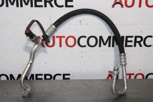Usagé Tuyau de climatisation Renault Twingo II (CN) 1.2 Prix sur demande proposé par Autocommerce
