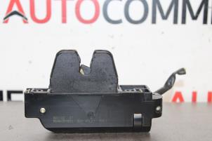 Usagé Serrure de coffre Citroen C3 (FC/FL/FT) 1.1 Prix € 10,00 Règlement à la marge proposé par Autocommerce