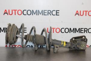 Used Front shock absorber, right Renault Laguna II Grandtour (KG) 1.9 dCi 120 Price on request offered by Autocommerce