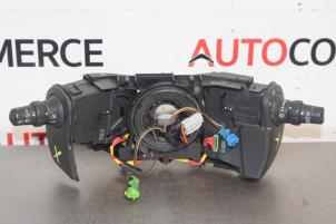 Used Steering column stalk Renault Clio III (BR/CR) 1.2 16V 75 Price € 70,00 Margin scheme offered by Autocommerce