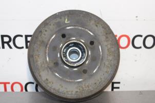 Used Rear brake drum Renault Clio III (BR/CR) 1.2 16V 75 Price on request offered by Autocommerce
