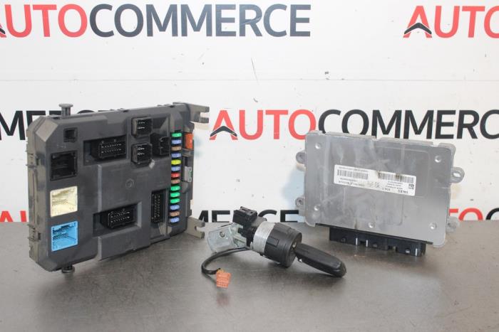 Used Engine management computer Peugeot 207 SW (WE/WU) 1.4 Price € 275,00 Margin scheme offered by Autocommerce