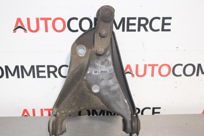 Front wishbone, right from a Renault Twingo II (CN) 1.2 16V LEV 2013
