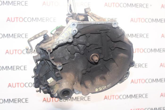 Gebrauchte Getriebe Peugeot 206 (2A/C/H/J/S) 1.1 XN,XR Preis € 110,00 Margenregelung angeboten von Autocommerce