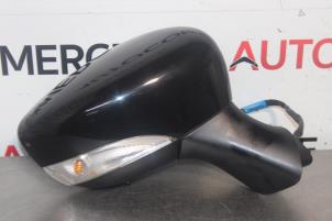 Used Wing mirror, right Renault Clio IV (5R) 0.9 Energy TCE 90 12V Price € 40,00 Margin scheme offered by Autocommerce