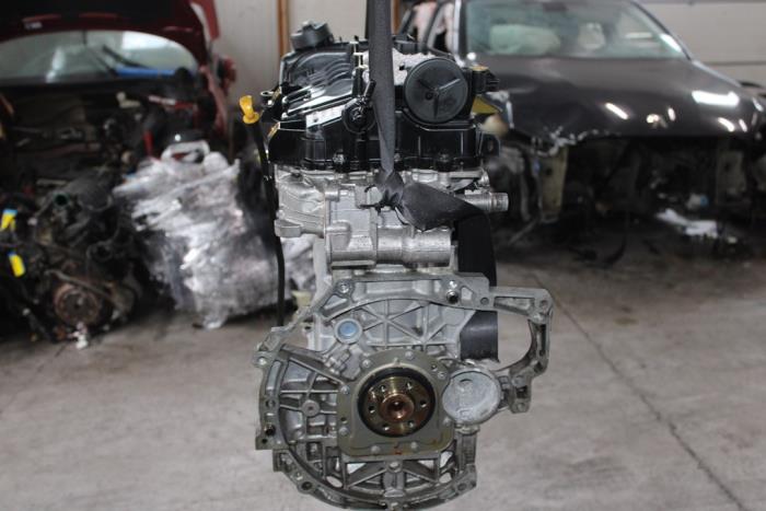 Engine Peugeot 208 I 1.2 Vti 12V PureTech 82 - HMZ - Autocommerce