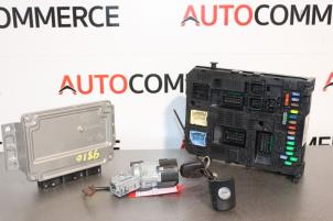 Usagé Ordinateur gestion moteur Citroen C4 Coupé (LA) 1.4 16V Prix sur demande proposé par Autocommerce