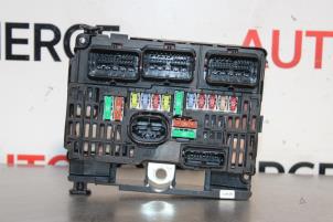 Used Fuse box Citroen C5 II Berline (RC) 2.0 16V Price € 190,00 Margin scheme offered by Autocommerce