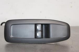 Gebrauchte Elektrisches Fenster Schalter Peugeot 208 I (CA/CC/CK/CL) 1.0 Vti 12V PureTech Preis auf Anfrage angeboten von Autocommerce
