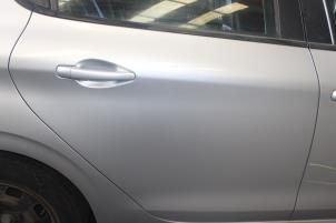Gebrauchte Tür 4-türig rechts hinten Peugeot 208 I (CA/CC/CK/CL) 1.0 Vti 12V PureTech Preis auf Anfrage angeboten von Autocommerce