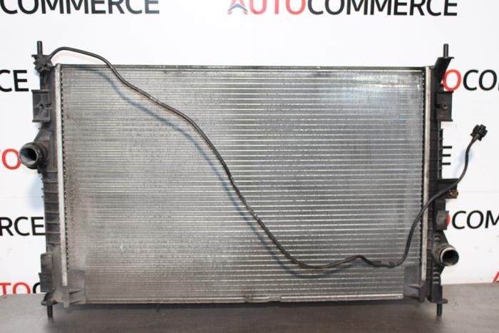 Usagé Radiateur Peugeot 308 (L3/L8/LB/LH/LP) 1.2 12V e-THP Prix € 80,00 Règlement à la marge proposé par Autocommerce