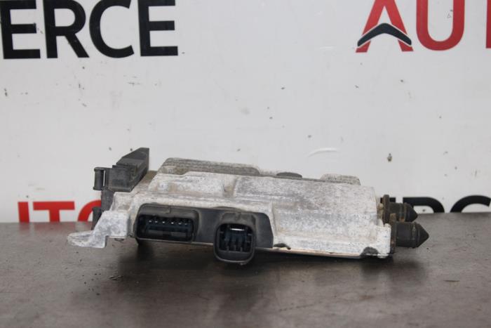 Used Start/Stop computer Citroen C4 Picasso (3D/3E) 1.6 BlueHDI 115 Price € 40,00 Margin scheme offered by Autocommerce