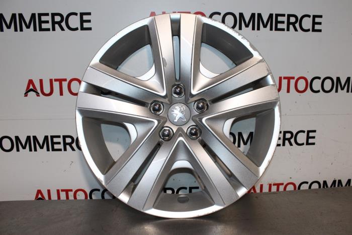 Używane Kolpak Peugeot 208 I (CA/CC/CK/CL) 1.2 Vti 12V PureTech Cena € 20,00 Procedura marży oferowane przez Autocommerce