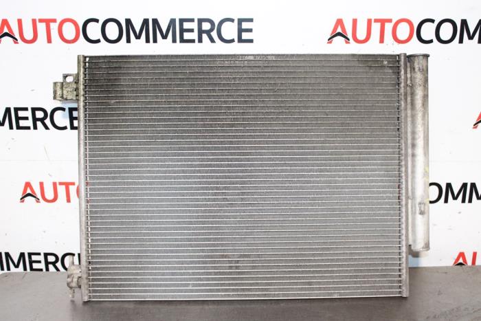 Begagnade AC-radiator Dacia Sandero II 0.9 TCE 12V Pris € 40,00 Marginaltabell erbjuds av Autocommerce