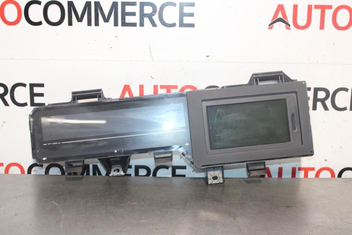 Begagnade Instrumentpanel Renault Grand Scénic III (JZ) 1.4 16V TCe 130 Pris på förfrågan erbjuds av Autocommerce