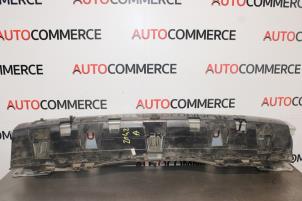 Usagé Cadre pare-chocs arrière Citroen C4 Picasso (3D/3E) 1.2 12V PureTech 130 Prix € 45,00 Règlement à la marge proposé par Autocommerce