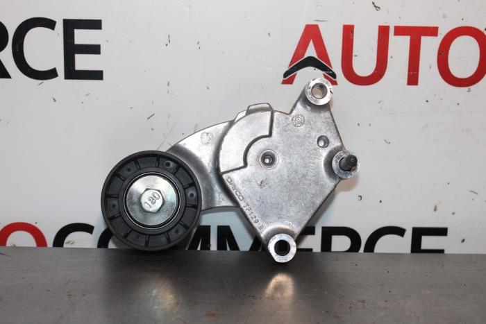 Usados Rodillo tensor correa múltiple Citroen C3 Picasso (SH) 1.6 HDi 90 Precio € 15,00 Norma de margen ofrecido por Autocommerce
